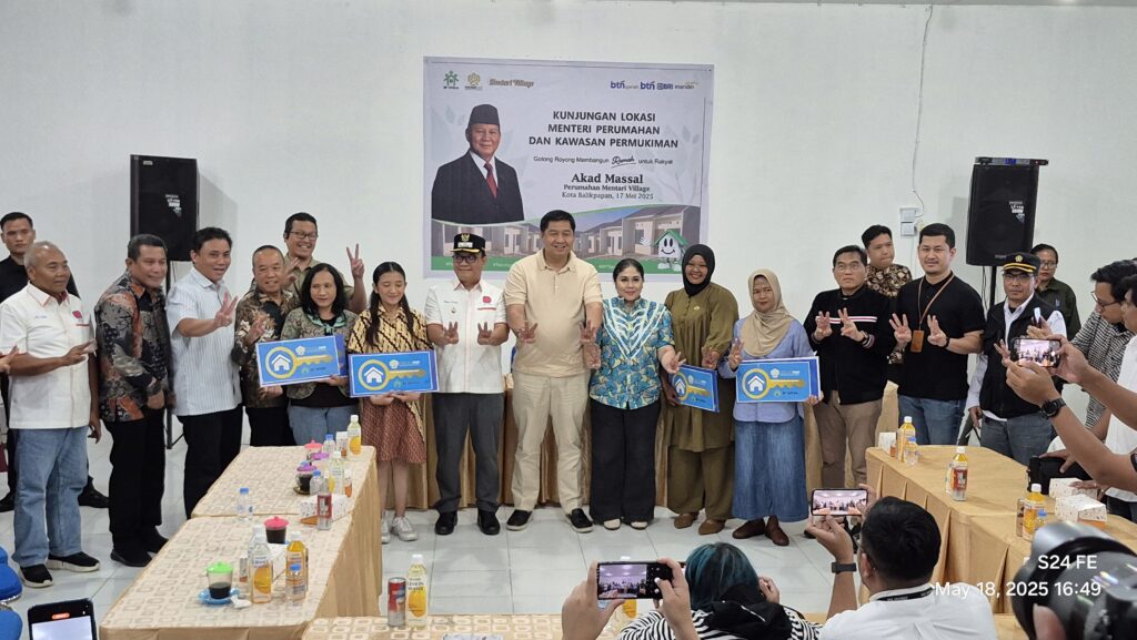 Menteri Perumahan dan Kawasan Pemukiman Maruarar Sirait hadir di acara Akad Massal Mentari Village